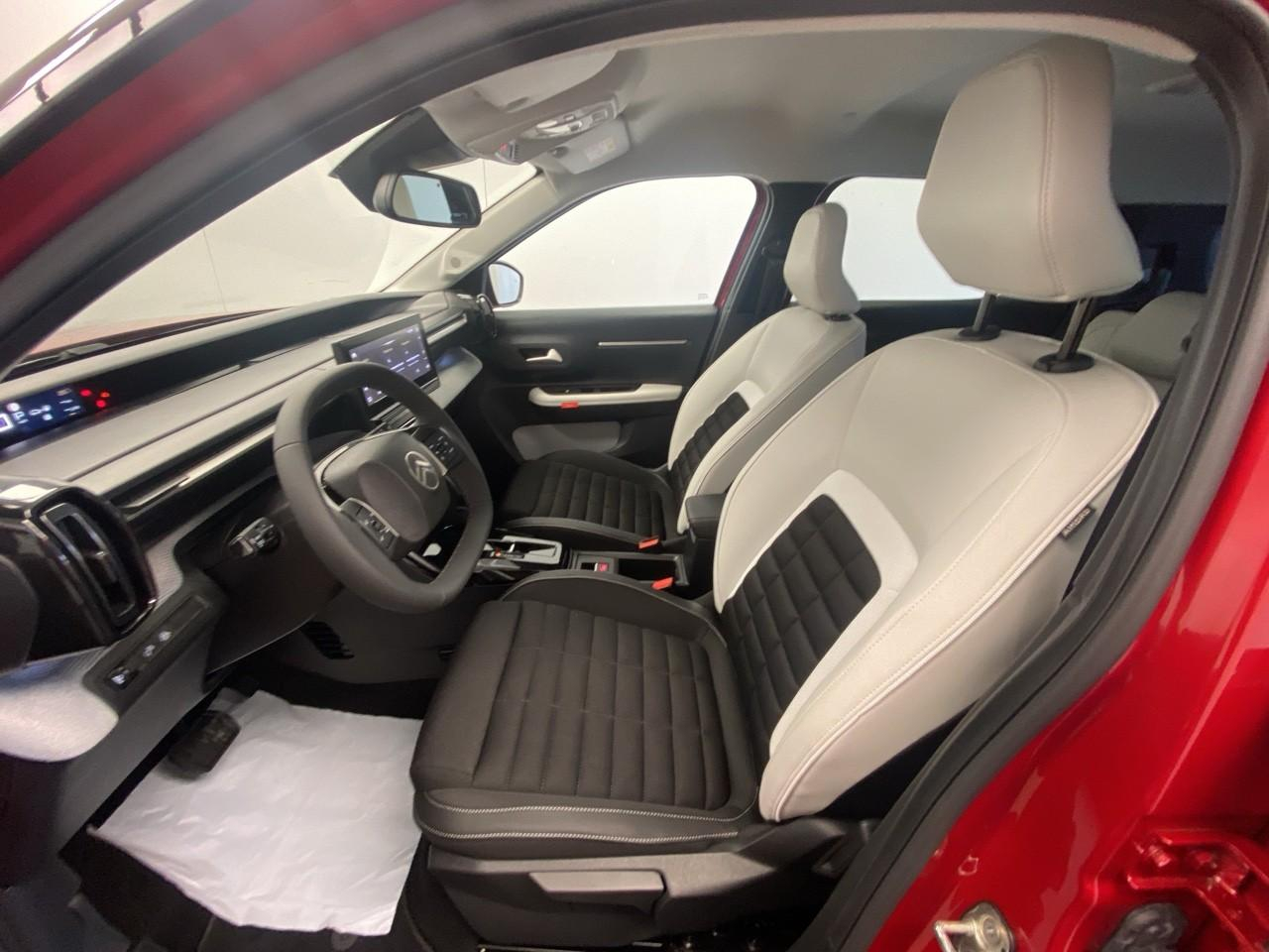 Citroën C3 Aircross hybride 136 ch aut max — photo 9
