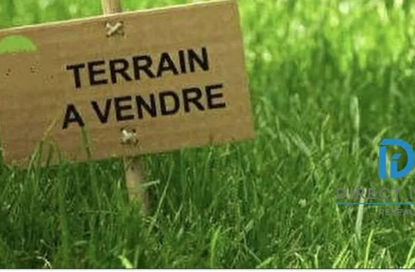 Terrain 961 m²