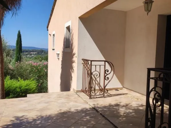 Maison 7 pièces 210 m²
