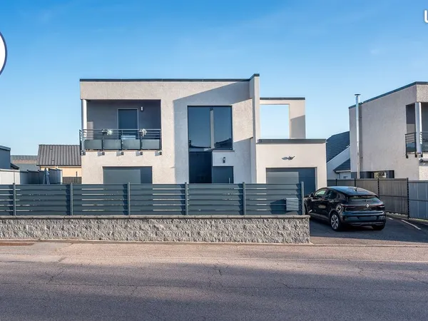 Maison 5 pièces 97 m²
