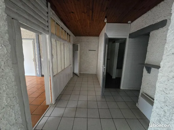 Appartement dans maison