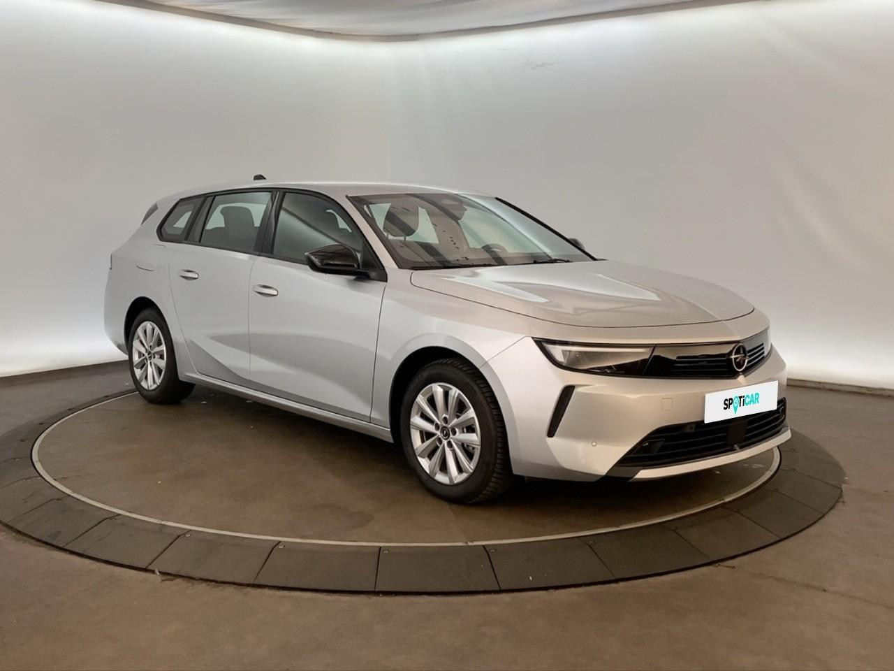Opel Astra sports tourer 1.2 turbo hybride 145 ch e-dct6 busi — photo 3
