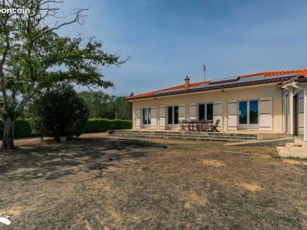 Maison 5 pièces 140 m²