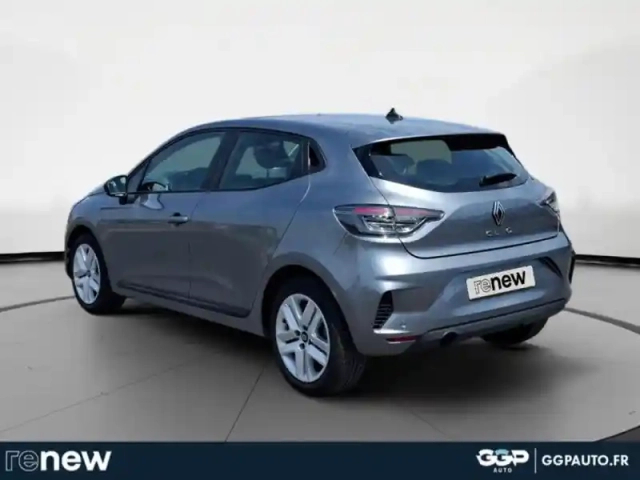 Renault Clio 1.5 blue dci 100ch evolution - 24 — photo 3