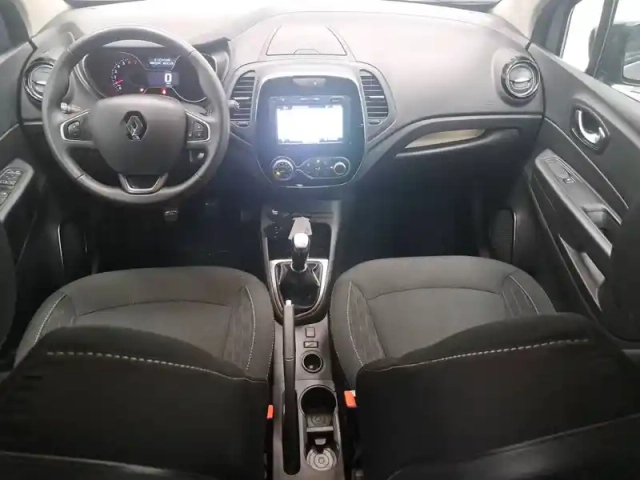 Renault Captur tce 90 - 19 — photo 40