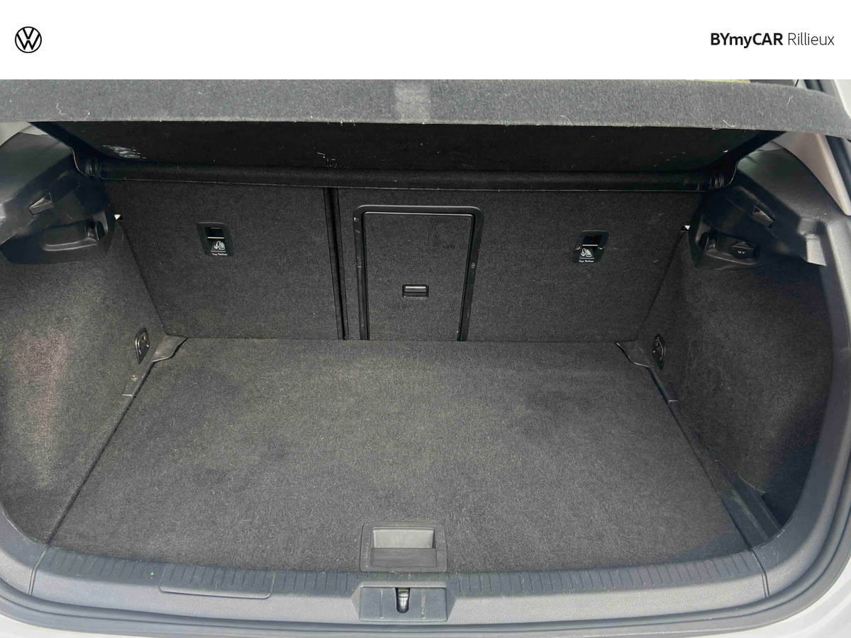 Volkswagen Golf 1.0 TSI 110 — photo 13
