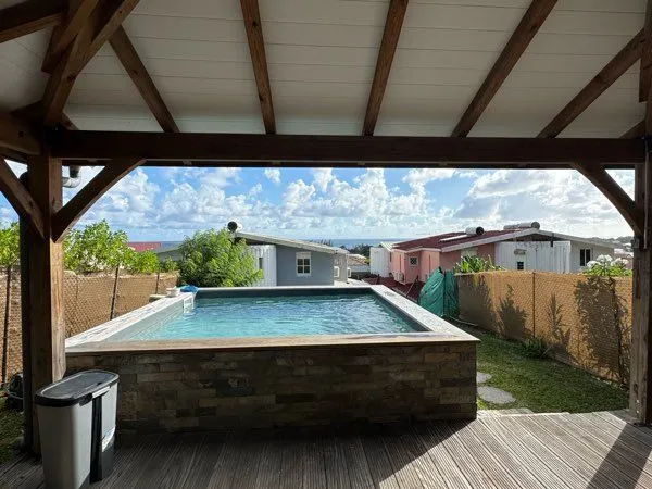 Colocation villa piscine jacuzzi