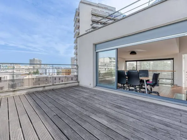 Triplex 6 pièces 225 m²