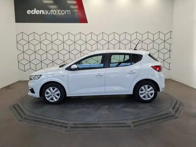 Dacia Sandero eco-g 100 - 22 — photo 2