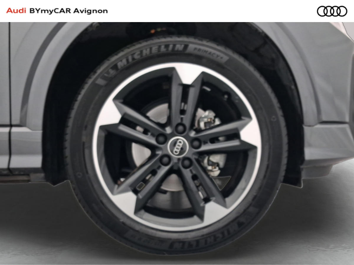 Audi Q2 35 TFSI 150 S tronic 7 — photo 20