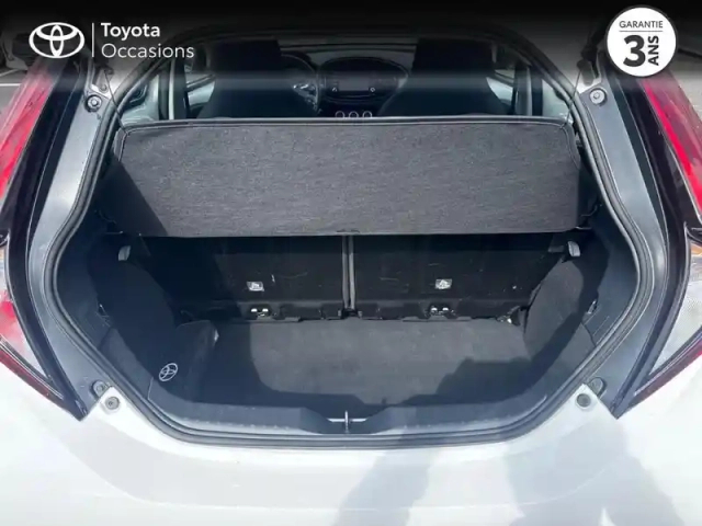 Toyota Aygo X 1.0 vvt-i 72ch dynamic — photo 10