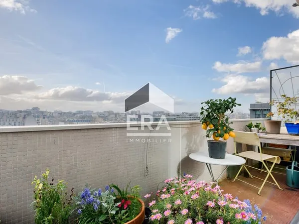Beau Duplex de 154 m² - Vue dégagée sur Paris