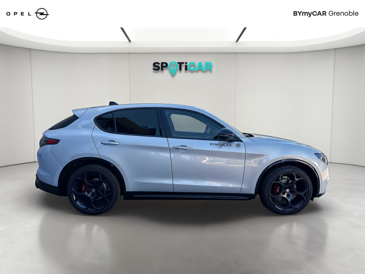 Alfa Romeo Stelvio 2.2 210 ch Q4 AT8 — photo 6