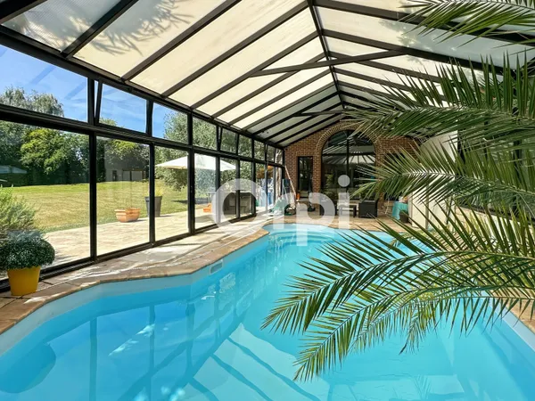 Maison 7 pièces 253 m²