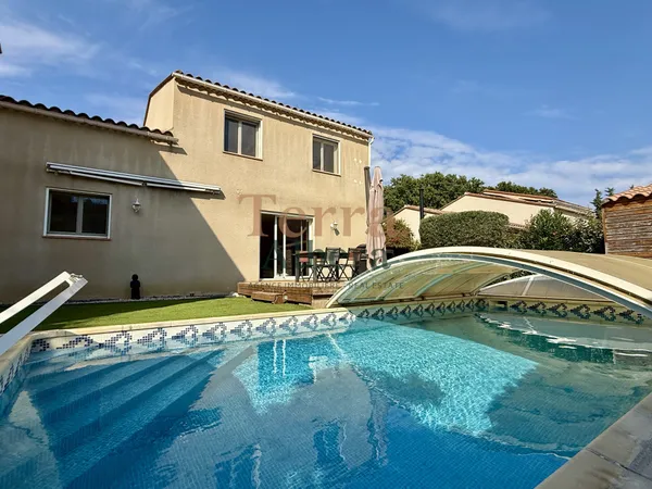 Villa tout confort avec piscine à 8 minutes de la mer