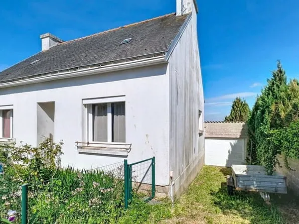 Maison de plain pied, au calme