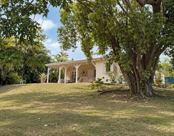 Maison 3 pièces 90 m²