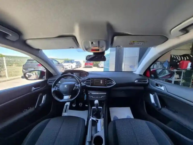 Peugeot 308 ii puretech 110 s&amp;s style — photo 4
