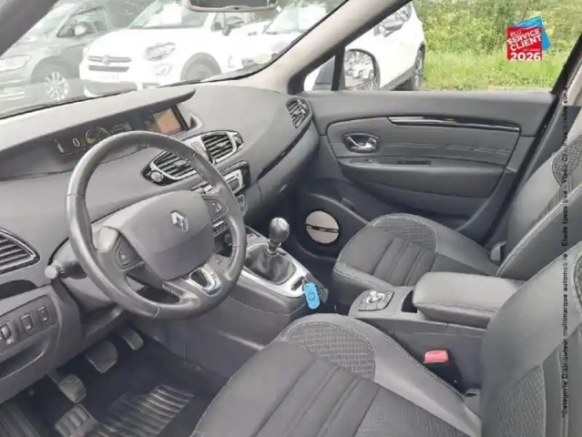 Renault Scenic 1.6 dci 130ch energy bose euro6 2015 — photo 46
