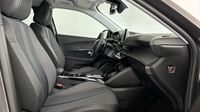 Peugeot 2008 1.2 PureTech 130ch S&S Allure Pack EAT8 — photo 15