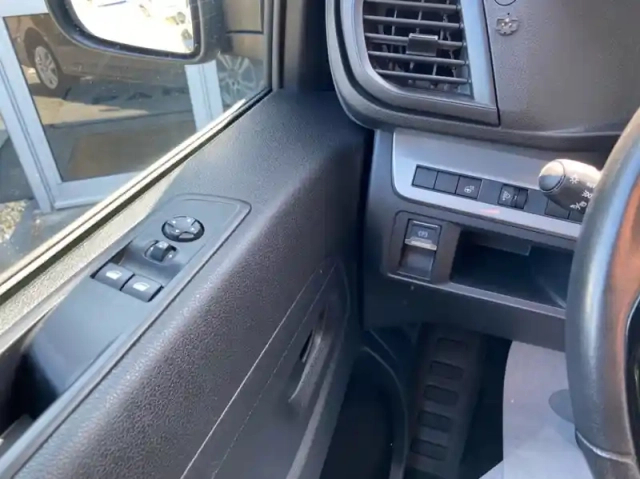 Opel Vivaro fourgon fg xl 2.0 bluehdi 145ch s&amp;s cabine approfondie fixe eat8 — photo 6