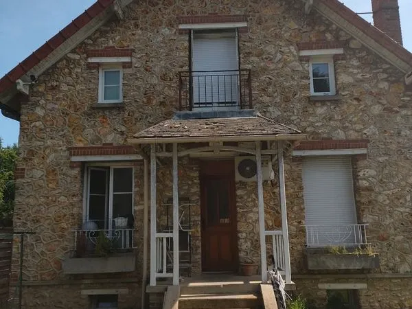 Location dans maison partagée y