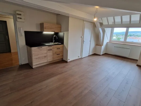 Studio de 25m2 à louer sur Givet