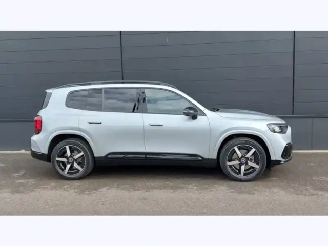 Mercedes Glb 200 — photo 6
