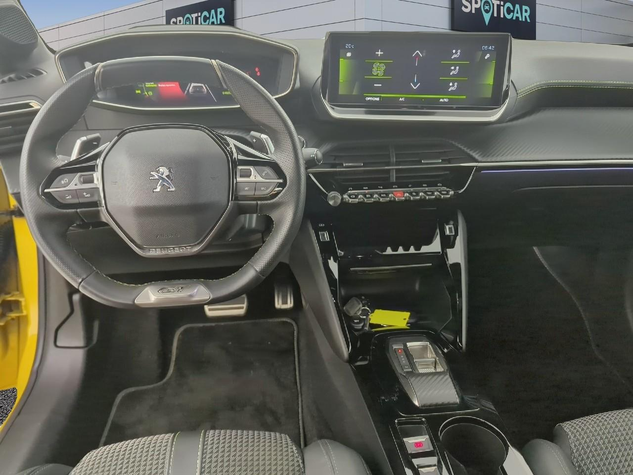 Peugeot 208 puretech 100 s&s eat8 gt — photo 8