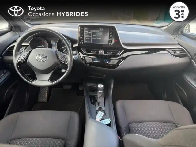 Toyota C-Hr 1.8 hybride 122ch dynamic e-cvt — photo 15