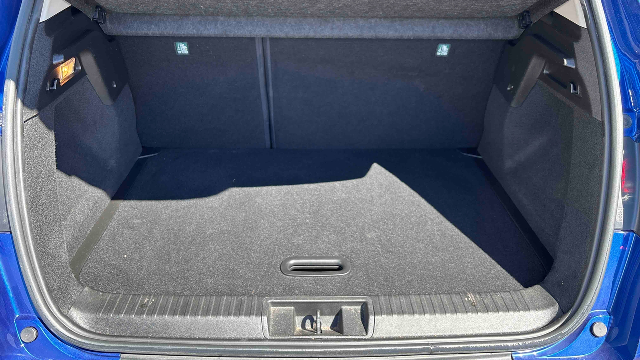 Renault Captur Blue dCi 115 EDC — photo 13