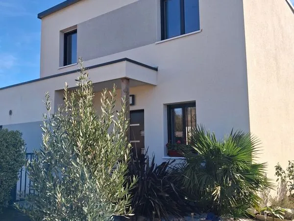 A vendre jolie maison Contemporaine à 15mn de Caen