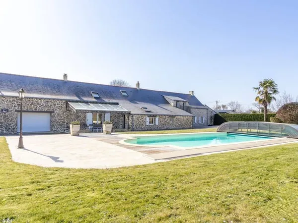 Maison 6 pièces 205 m²