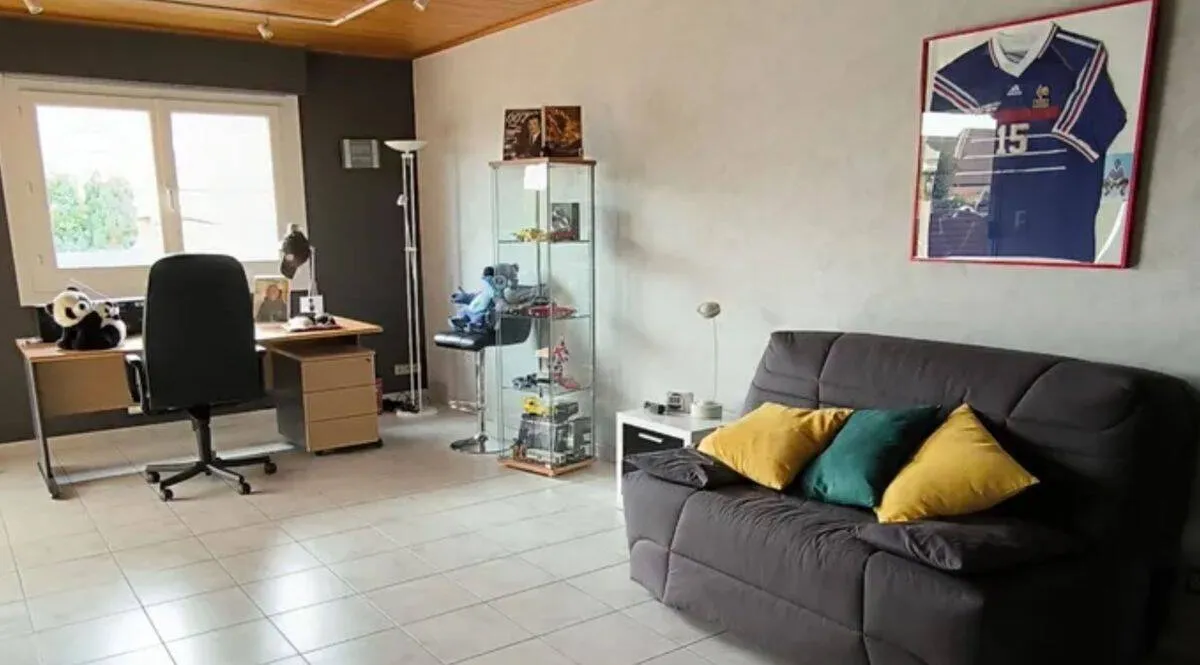 Photo 2