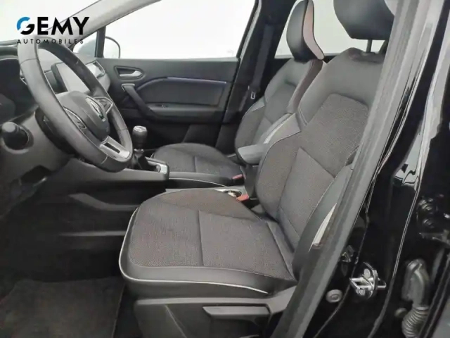 Renault Captur mild hybrid 140 — photo 39