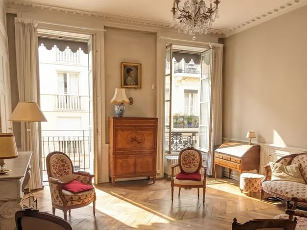 Appartement 5 pièces 194 m²