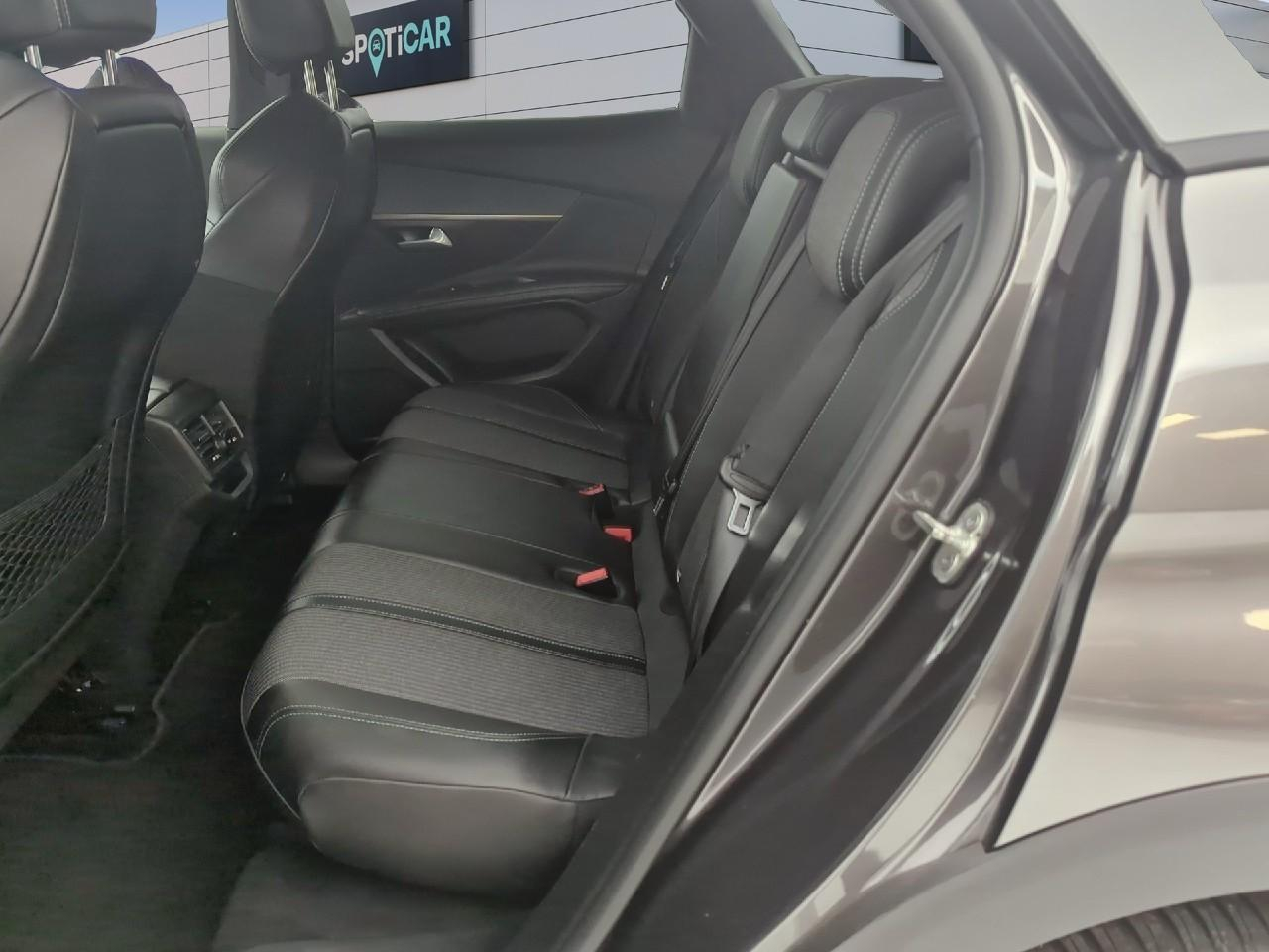 Peugeot 3008 puretech 130ch s&s eat8 allure pack — photo 10