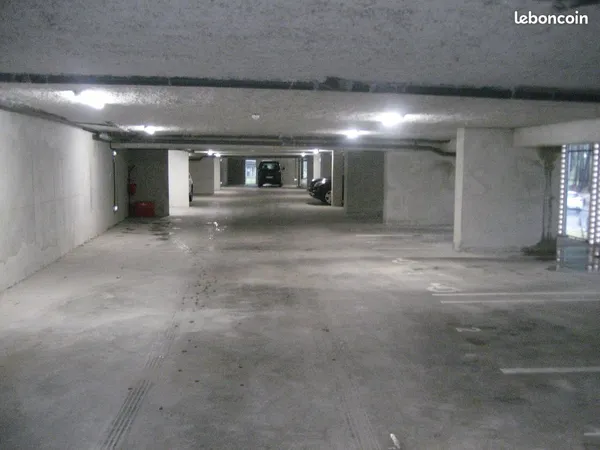Parking dans résidence sécurisée