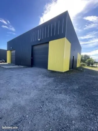 Local bureaux 255 m²
