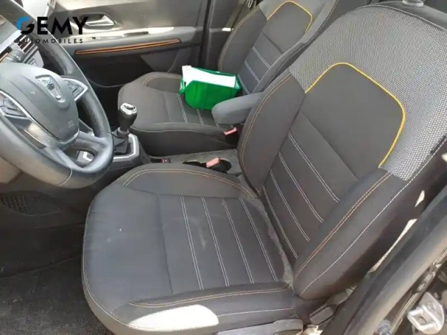 Dacia Sandero tce 90 - 22 — photo 9