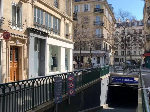Parking 13 m²