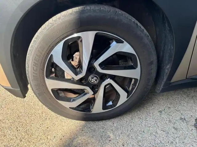 Toyota Aygo X 1.0 vvt-i 72ch design s-cvt my24 — photo 6