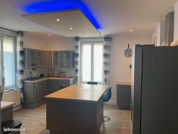 Maison 5 chambres+Appartement+Dépendances