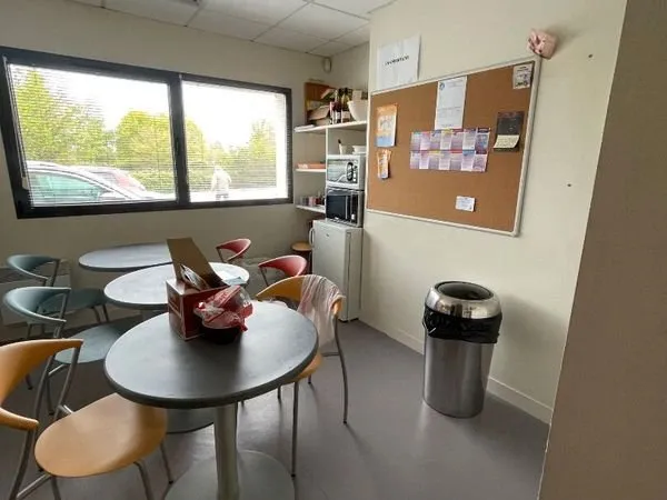 Bureaux 94 m² LAMBALLE