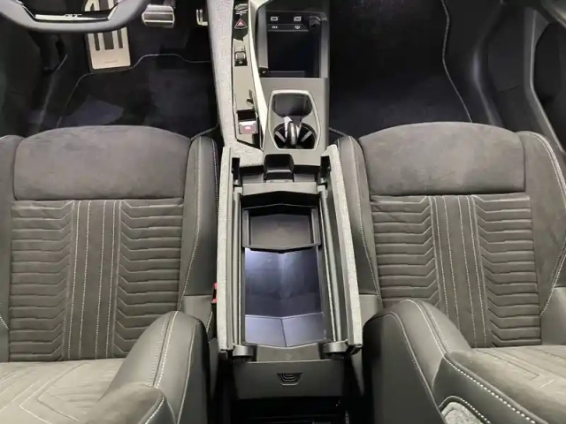 Peugeot 5008 hybrid 145 e-dcs6 — photo 25
