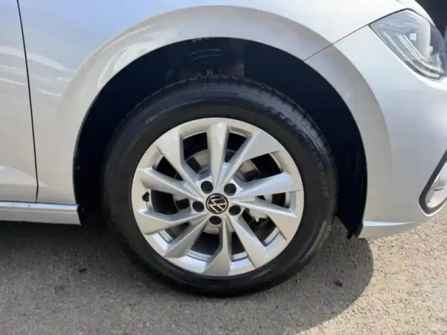 Volkswagen Polo 1.0 tsi 95ch style — photo 13