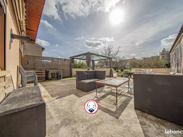 Maison 5 pièces 147 m²