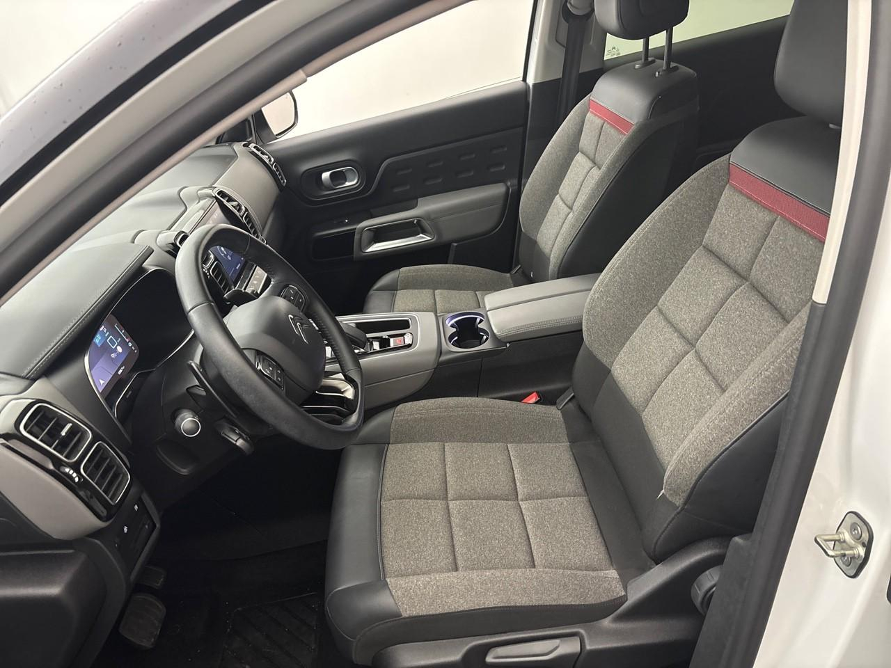 Citroën C5 Aircross hybride rechargeable 225 s&s e-eat8 c-series — photo 10