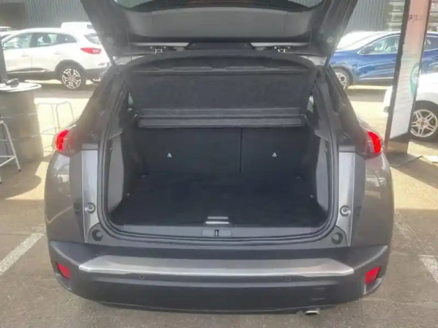Peugeot 2008 1.5 bluehdi 110ch s&amp;s roadtrip — photo 7