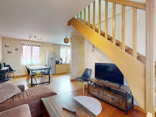 Immeuble 97m2 centre bourg de Carolles